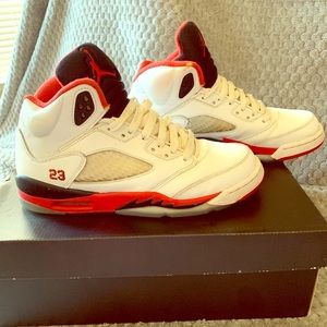 Air Jordan 5 Retro